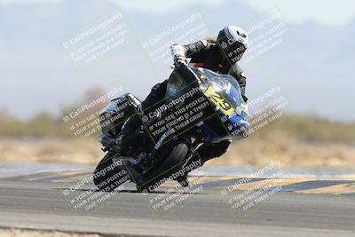 media/Apr-26-2025-BRL Bagger Racing League (Sat) [[9e270f465f]]/3-Super Street Baggers Qualifying/